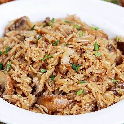 תבשיל אורז מלא עם עדשים ופטריות 5 תבשיל אורז מלא עם עדשים ופטריות