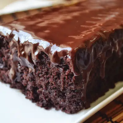 עוגת שוקולד מייפל קלה ופשוטה להכנה! 7 עוגת שוקולד מייפל קלה ופשוטה להכנה!